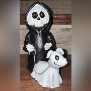 Spooky 👻 Cute 🥰 Halloween 🎃 Grim Reaper  💀 Walking a Ghost Dog 🐕  Figurine